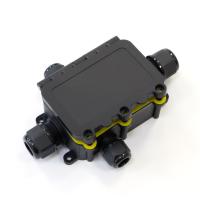 Коробка 131*95*37 прямоугольник черный IP68 4-вводная