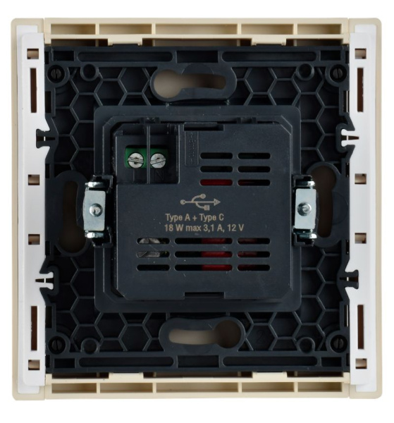 купить Фортепиано ваниль механизм USB A+C скрытая 2-ая 18А в Пензе Фортепиано ваниль механизм USB A+C скрытая 2-ая 18А